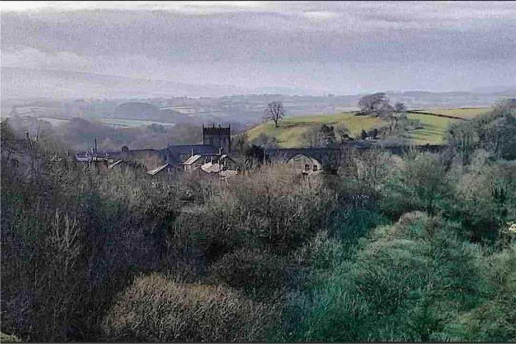 Ingledale Apartment, Ingleton, Yorkshire Dales National Park, Famous Three Peaks, Near The Lake District, Pets Are Welcome Ingleton  Eksteriør bilde