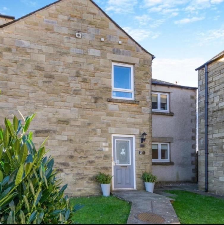 Ingledale Apartment, Ingleton, Yorkshire Dales National Park, Famous Three Peaks, Near The Lake District, Pets Are Welcome Ingleton  Eksteriør bilde